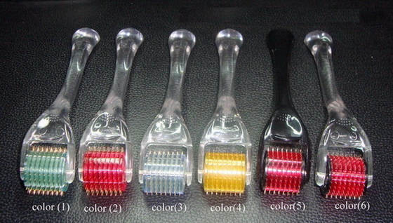 il fronte degli aghi del titanio 200/il rullo Derma Microneedle del corpo per acne sfregia la rimozione