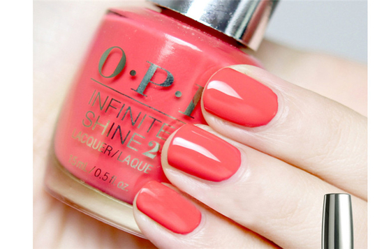 Il liquido delle signore di marca di OPI ha personalizzato colori lunghi dello smalto 15ml gli ultimi