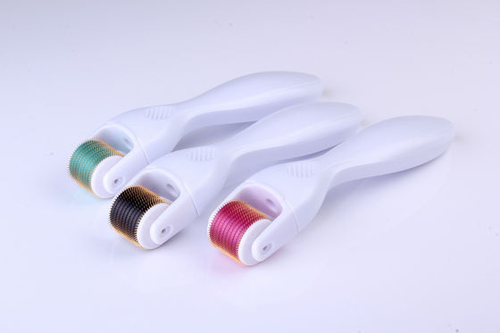 Sistema di rotolamento di Derma di 540 aghi, terapia dell'ago del rullo di Derma micro con scopo medico