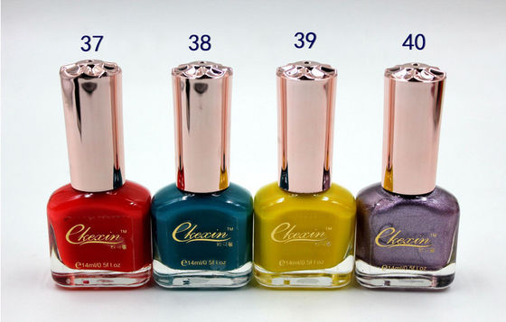 L'etichetta privata ha personalizzato lo smalto, lo smalto 14ml del gel delle donne
