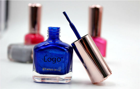 L'etichetta privata ha personalizzato lo smalto, lo smalto 14ml del gel delle donne